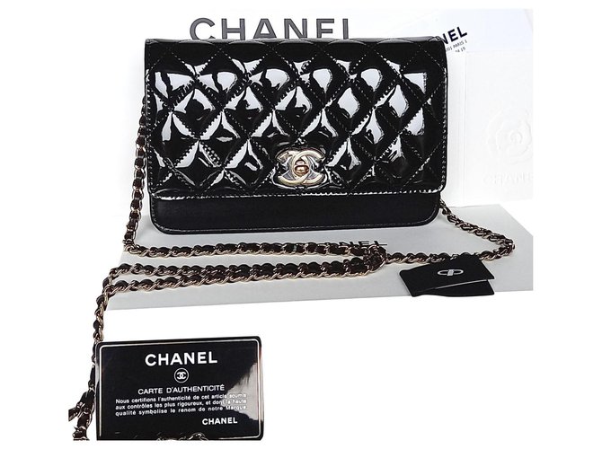 Wallet On Chain Chanel PORTAFOGLIO SU CATENA classica. Nero Agnello Pelle  ref.267900