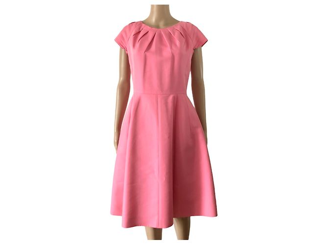 Vestido rosa doce dior