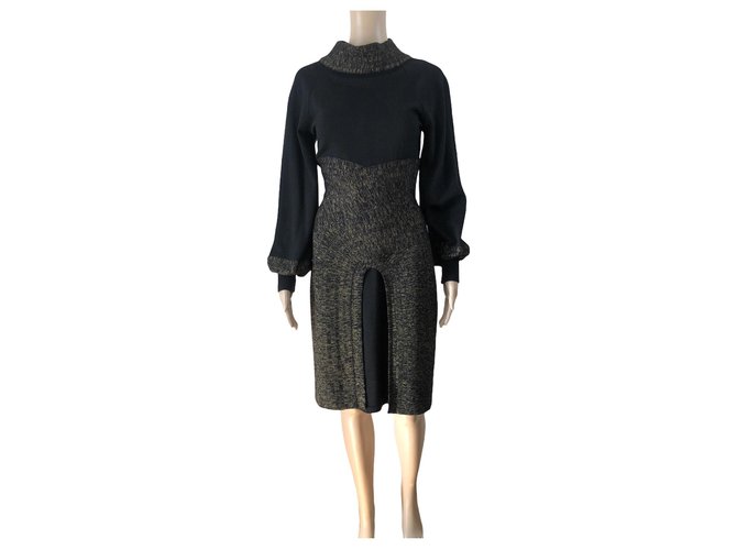 Chanel schwarz-goldenes Kleid Wolle  ref.268485