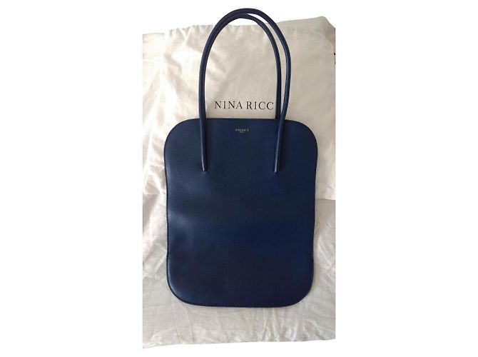 Nina Ricci Big model