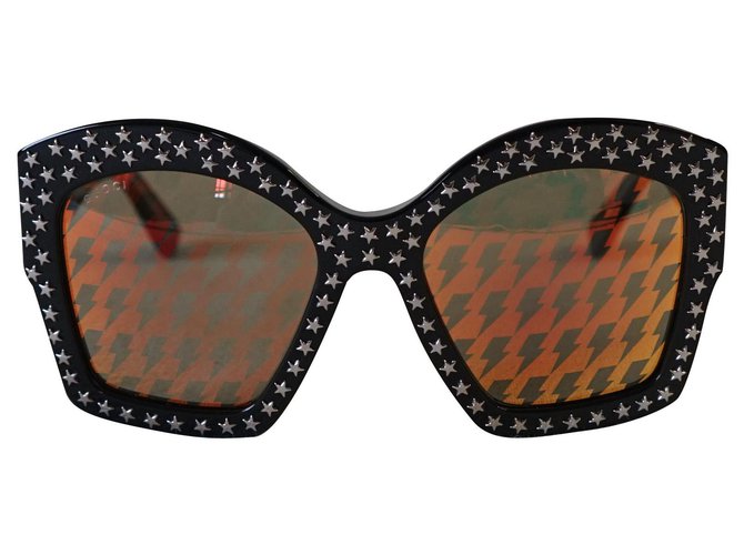 Gucci Sonnenbrille Schwarz Kunststoff  ref.268805