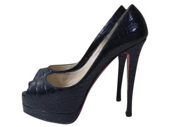 CHRISTIAN LOUBOUTIN Escarpins Crocodile Noir Talons Chaussures Sz.38,5 Cuirs exotiques  ref.268813