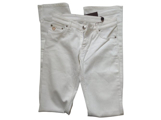 Louis Vuitton Un pantalon, leggings Jean Blanc  ref.269038