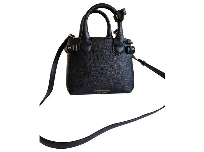 Burberry Handbags Black Leather  ref.269075