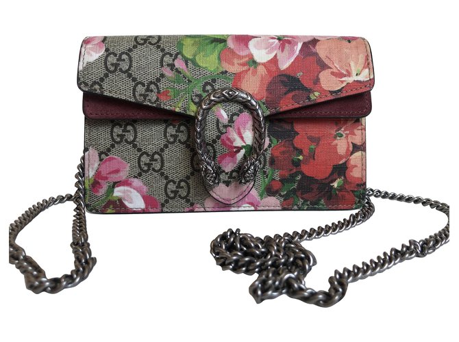 Gucci Super Mini Dionysus Gg Blooms Canvas Shoulder Bag - Beige