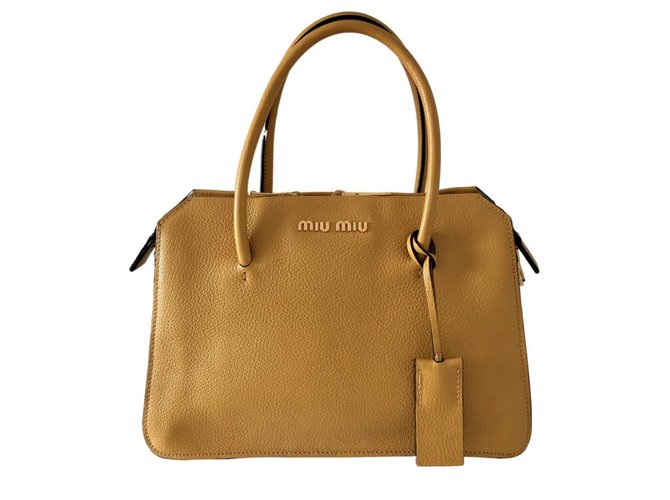 Miu Miu Leather Handbag Grey Yellow Gold hardware  ref.269304