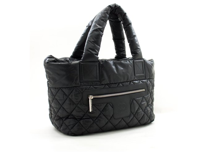 CHANEL Coco Cocoon Nylon Tote Bag Handbag Black Bordeaux Leather  ref.269497