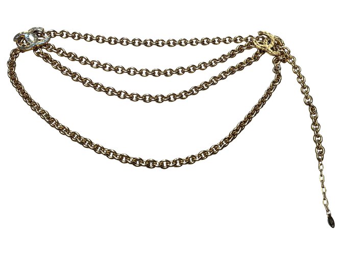 Chanel Cintos Dourado Metal  ref.269546