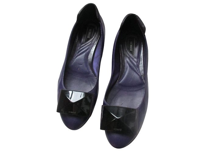 Vic Matié Slipper aus Leder Lila