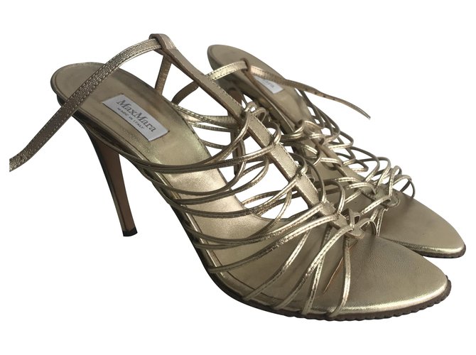 Max Mara woman sandals Golden Leather  ref.269712