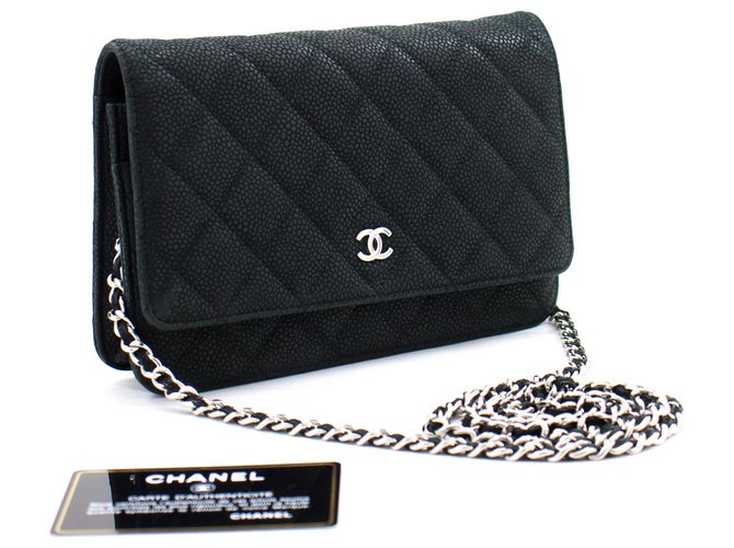 Wallet On Chain Bolsa de ombro CHANEL Caviar com corrente WOC verde escuro Couro  ref.269747
