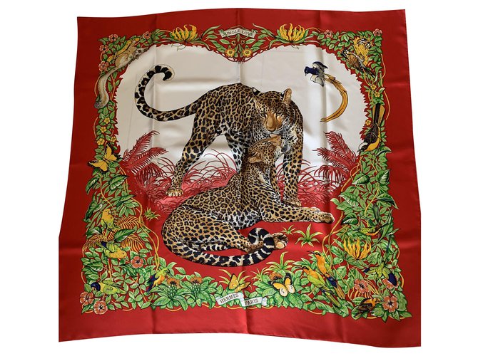 Hermès amor da selva Estampa de leopardo Seda  ref.269974