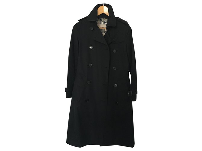 Burberry Trench coats Black Cotton  ref.270257