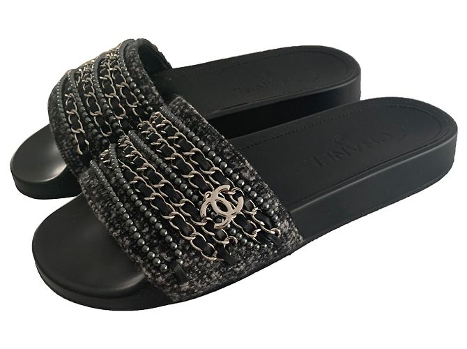 Chanel Sandalen Pantoletten Anthrazitgrau