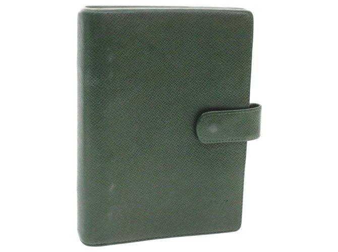 LOUIS VUITTON Taiga Agenda MM Day Planner Cover Episea R20403 LV Auth yk471 Green Leather  ref.271449
