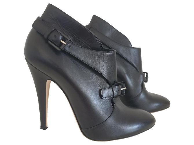 Botines Casadei de piel negra Negro