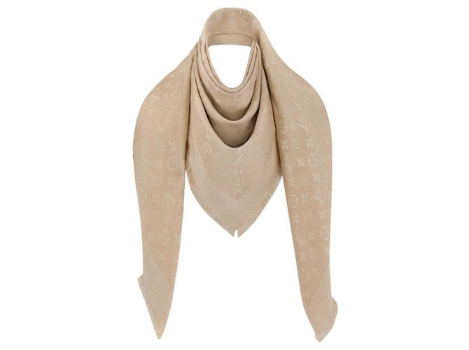 Louis Vuitton LV Monogram shawl Dune Grey Silk  ref.272089