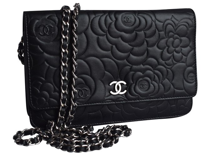 Chanel WOC Wallet on Chain Camellia Preto Couro  ref.272104