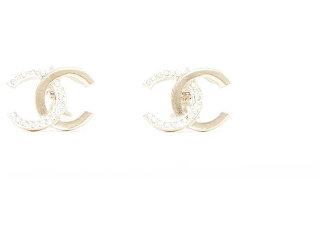 Chanel HALB gesteinigter CC-CLIP Golden Metall  ref.272621