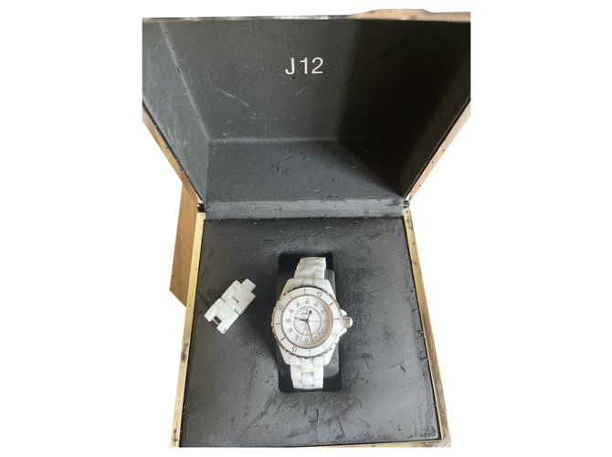 J12 Chanel Belles montres Céramique Blanc  ref.273003