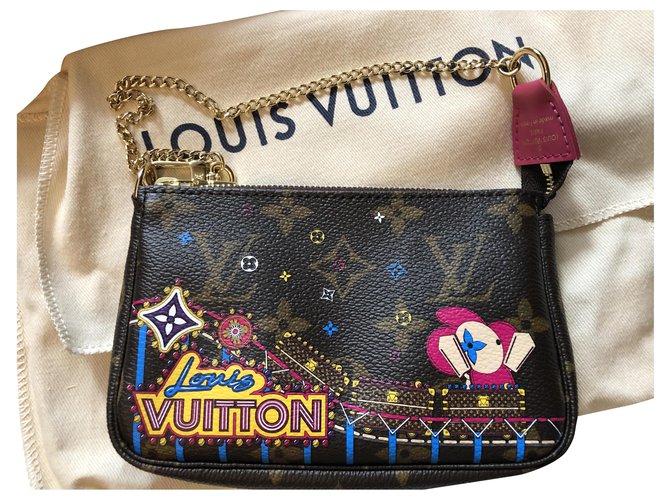 Louis Vuitton Bolsos de embrague Multicolor Lienzo  ref.273172