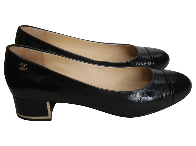 Chanel Heels Black Leather  ref.273282