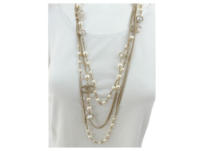 necklace 6 rows of gold metal and pearl pearl CHANEL Collection 2016 Cream Gold hardware  ref.273378