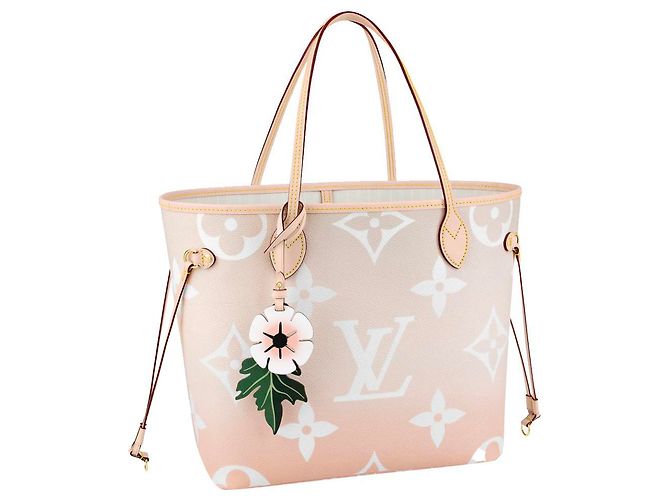 Louis Vuitton LV Neverfull am Pool
