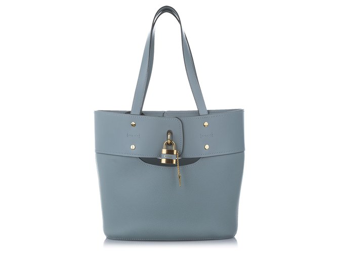 Chloe aby online bucket