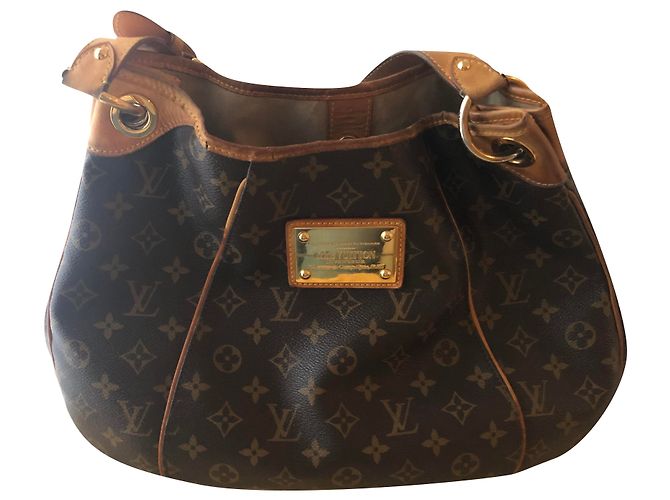 Louis Vuitton Galliera PM Handtasche aus Leder
