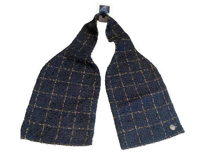 Chanel sciarpe Nero D'oro Tweed