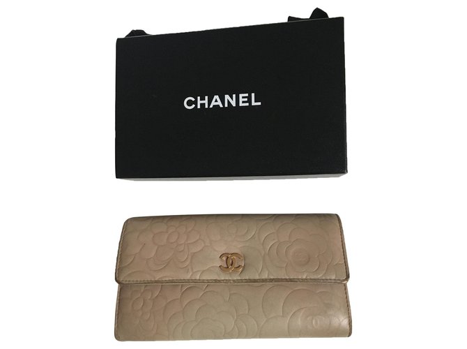 Chanel CAMÉLIA Cuir Beige Sable Bijouterie dorée  ref.274901
