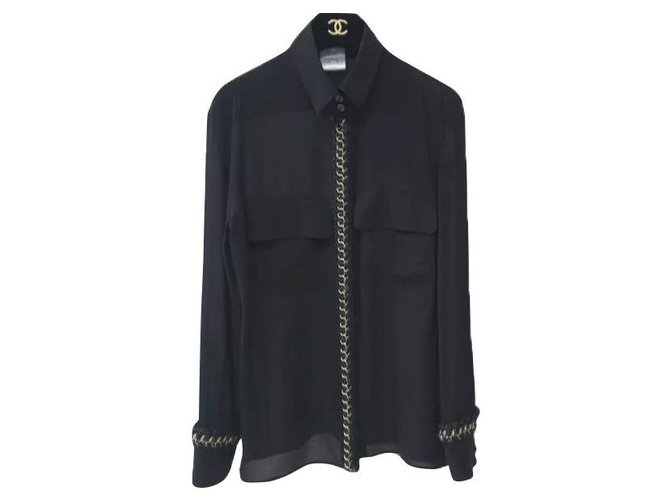 Blouse ornée en tweed à mailles de chaîne en soie noire Chanel Sz.40  ref.275028