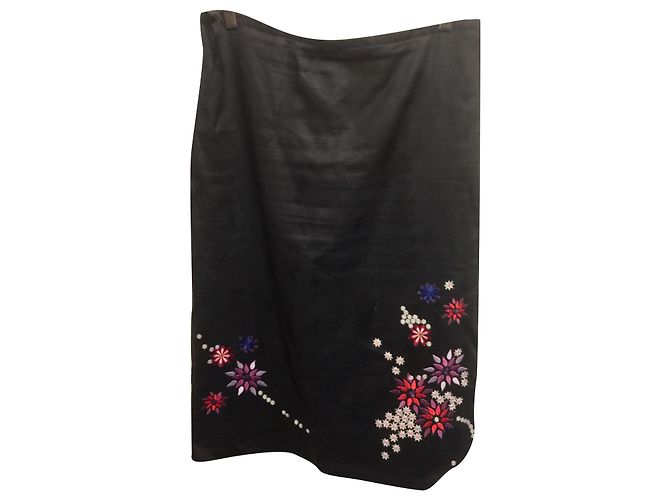 Falda French Connection de algodón negra con bordados florales Negro