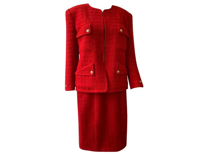 Chanel Terno de saia Vermelho Lã  ref.275643