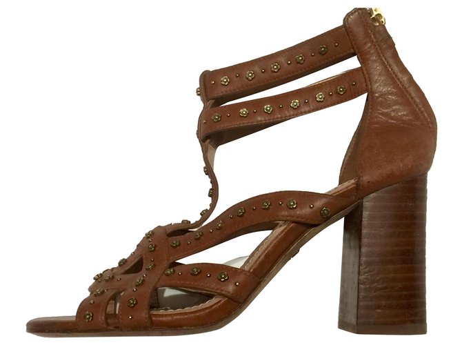 Pour la Victoire Womens Strappy Block Heel Gladiator Sandals Heels Tau -  Shop Linda's Stuff