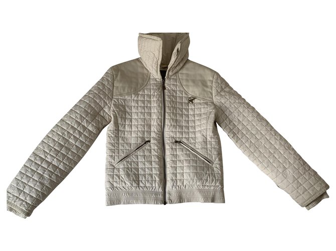 Louis Vuitton Giacche Bianco sporco Poliestere Agnello Pelle  ref.275948