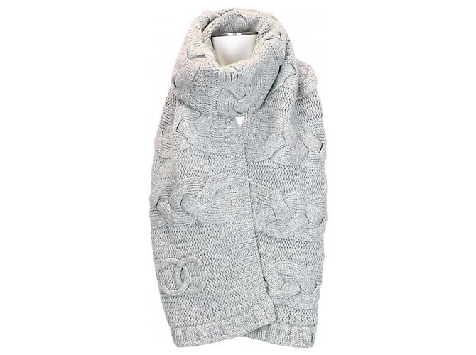 Chanel Schals Grau Wolle