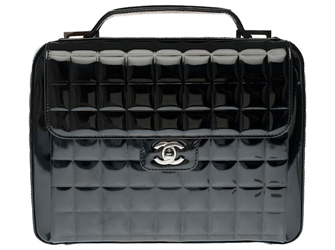 Chanel satchel bag in black patent quilted leather, Garniture en métal argenté Patent leather  ref.275977