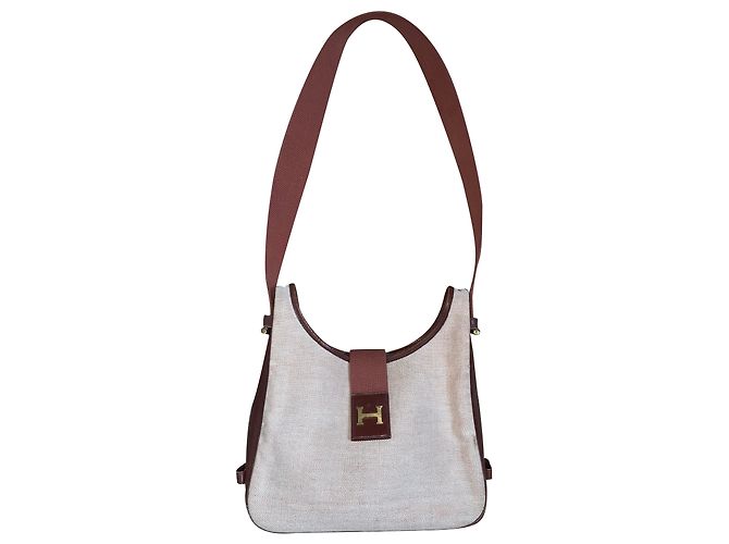Hermès Tsako H Beige