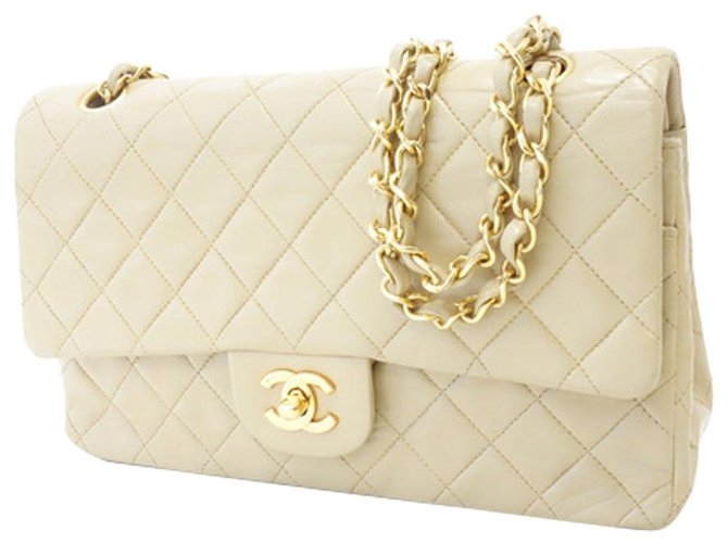 Classique Chanel Timeless Cuir Beige  ref.277048