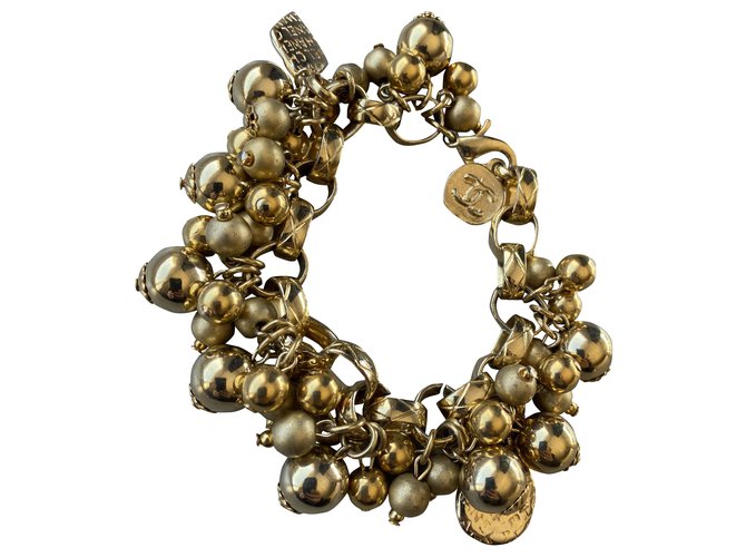 Chanel Armbänder Golden Metall  ref.277076
