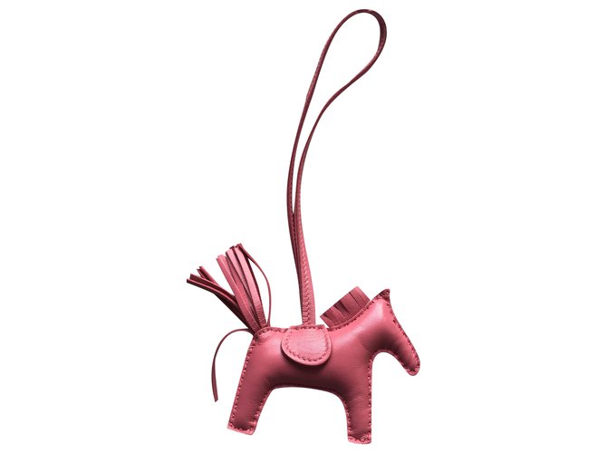 Hermès rodeo cuero rosa pm nuevo  ref.277129