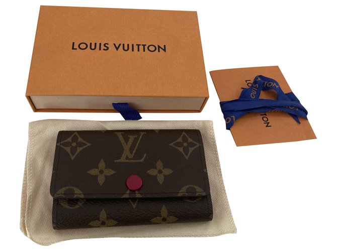 Louis Vuitton Bourses, portefeuilles, cas Cuir Marron  ref.277349