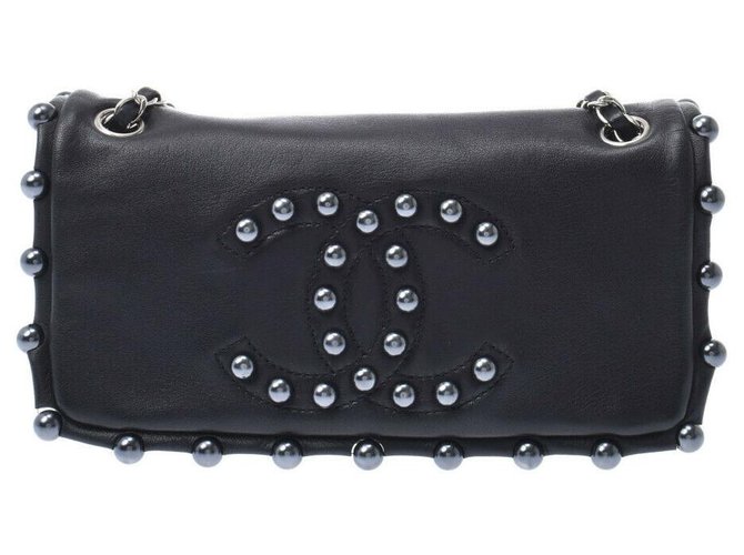 Chanel shoulder bag Black Leather  ref.277397