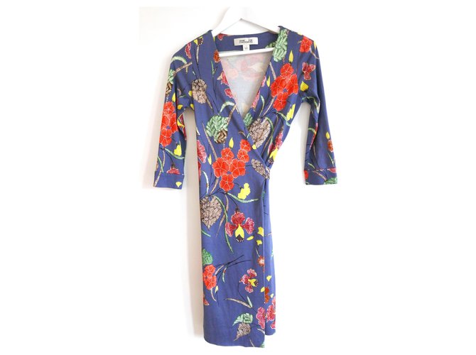 Diane Von Furstenberg Floral Blue Wrap Dress Silk  ref.277475