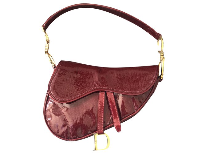 Dior Saddle mini Cuir vernis Rouge  ref.277883