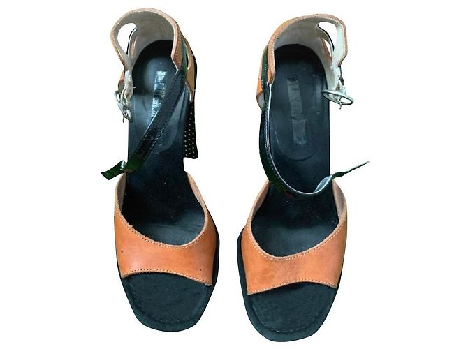 Tosca Blu Leather Platform Sandals Cognac