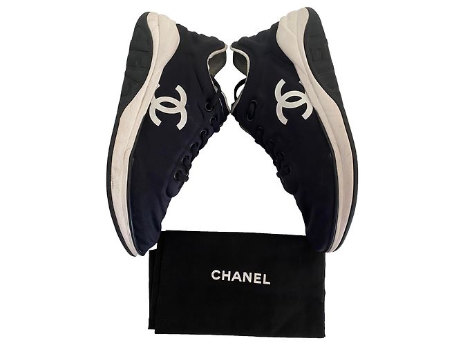 Chanel Baskets Noir Blanc