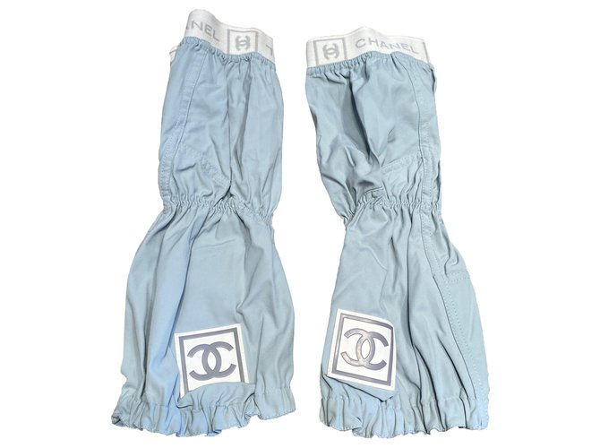 Chanel Pantaloni, ghette Bianco Blu chiaro Cotone  ref.278339